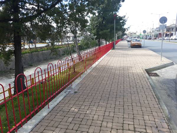 Μπήκαν τα κάγκελα στον Νέδοντα