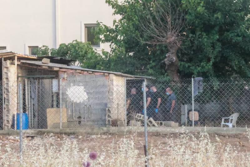 Δολοφονία στον Διόνυσο: Συγγενής του θύματος ο δράστης που συνελήφθη – Τον σκότωσε γιατί του απαγόρευε να καπνίσει