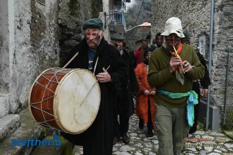 Επί Τάπητος: Αποκριές της κατανάλωσης και της παράδοσης