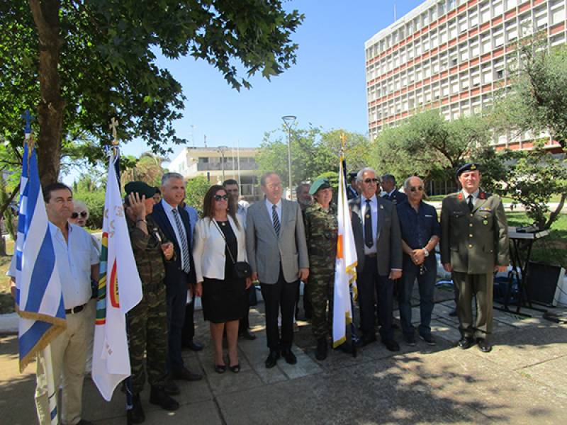 Μνημόσυνο στην Καλαμάτα για τους πεσόντες στην Κύπρο