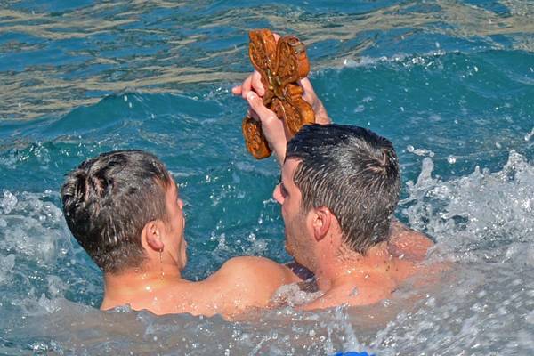 Στην κεντρική προκυμαία τα Θεοφάνια στην Καλαμάτα