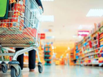 Νεαρές τσιγγάνες έκλεβαν προϊόντα από σούπερ μάρκετ στην Καλαμάτα