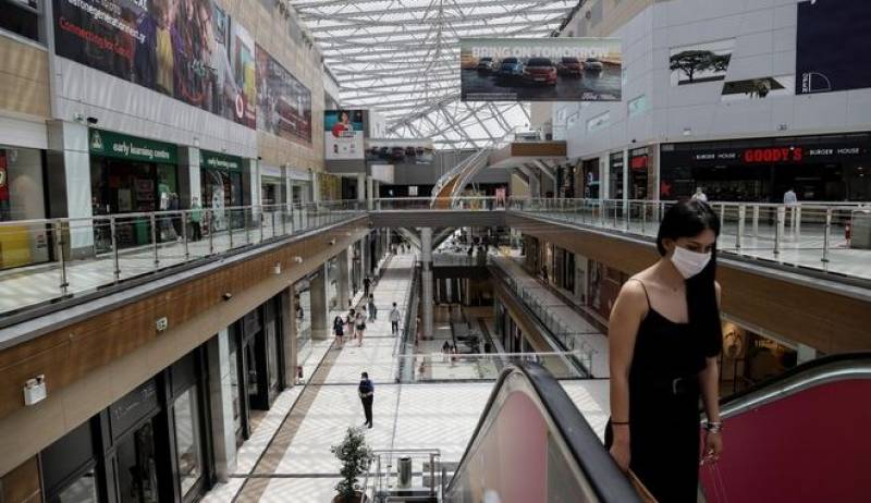 Πώς θα ανοίξουν malls, εκπτωτικά χωριά, κέντρα αισθητικής