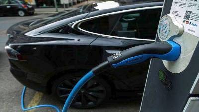 Δέκα ηλεκτροκίνητα οχήματα στο Δήμο Καλαμάτας