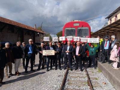 “Θέλουμε ξανά το τρένο στην Καλαμάτα”: Το μήνυμα στην πίτα του Συλλόγου Φίλων Σιδηροδρόμου Μεσσηνίας