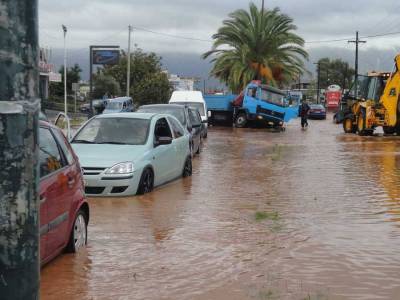Εξοργιστική καθυστέρηση στις αντιπλημμυρικές παρεμβάσεις
