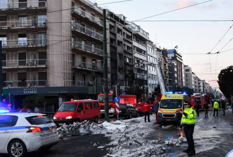 Λεωφόρος Συγγρού: Αποκαταστάθηκε η κυκλοφορία μετά την έκρηξη