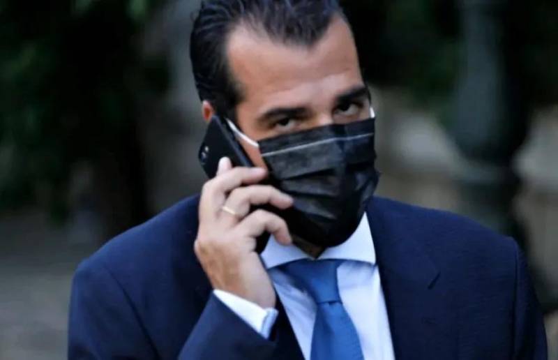 Πλεύρης: Η κοινωνία δεν θα ξανακλείσει και οι ΜΕΘ δεν θα νοσηλεύουν μόνο ασθενείς covid