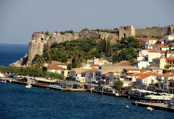 Επαγγελματίες της Κορώνης ζητούν συνάντηση με Καφαντάρη