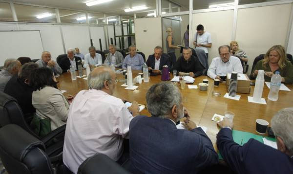 Τατούλης: “Φιάσκο τα μέτρα για τους πλημμυροπαθείς”