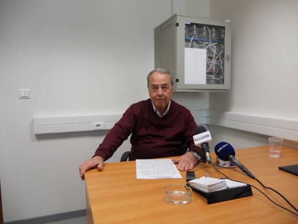 Σύσκεψη συνταξιούχων στο Εργατικό Κέντρο Καλαμάτας 