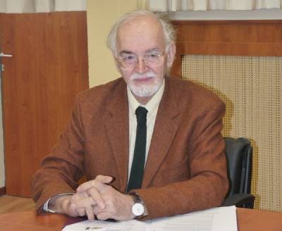 ΤΕΙ Πελοποννήσου: Αποχαιρετιστήρια επιστολή του Πάνου Καζάκου