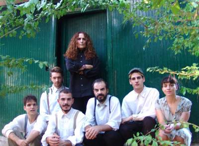 Οι ηθοποιοί του «Καθώς Ψυχορραγώ» μιλούν στην «Ε»