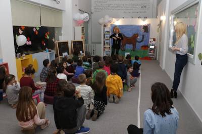 Παραμύθια από τη Γιολάντα Τσορώνη-Γεωργιάδη στο "Puzzle" (βίντεο-φωτογραφίες)