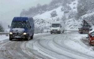 Με αλυσίδες η κυκλοφορία στην ορεινή Κορινθία