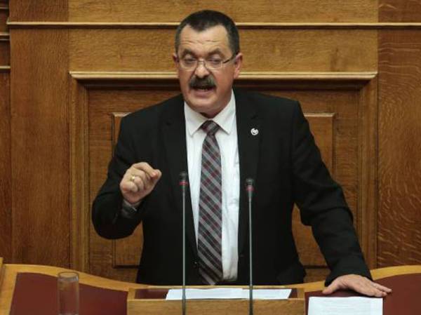 Παππάς αντί Κουκούτση στην Πύλο για τα Ναβαρίνεια