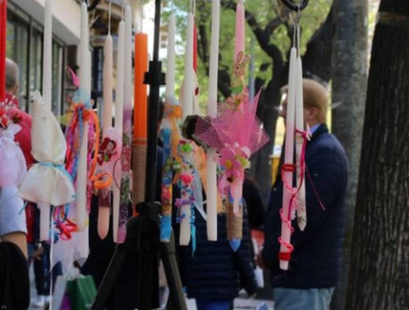 Skroutz: Στα 63 ευρώ η τιμή του μέσου καλαθιού το φετινό Πάσχα