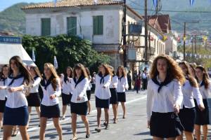 Λαμπρός εορτασμός της εθνικής επετείου στην Κυπαρισσία (βίντεο και φωτογραφίες)