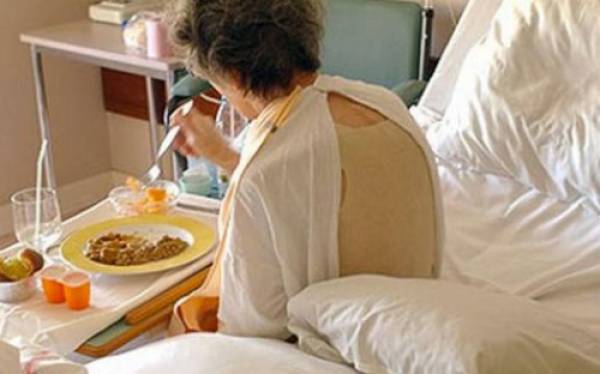 13 προσλήψεις στην εστίαση του Νοσοκομείου Καλαμάτας