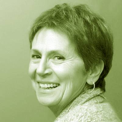 Η γνωστή εικαστικός Χριστίνα Μόραλη στην “Ε”: “Όλες μου οι δουλειές έχουν μέσα το στοιχείου του χιούμορ”