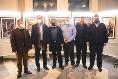 Καλαμάτα: Εγκαινιάστηκαν οι εκθέσεις κειμηλίων και φωτογραφίας