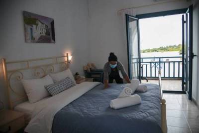 ΙΝΣΕΤΕ: Ακάλυπτη 1 στις 5 θέσεις εργασίας στα ξενοδοχεία της Πελοποννήσου