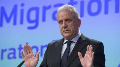 Δημ. Αβραμόπουλος: «Η προστασία των ανηλίκων αποτελεί την προτεραιότητά μας»