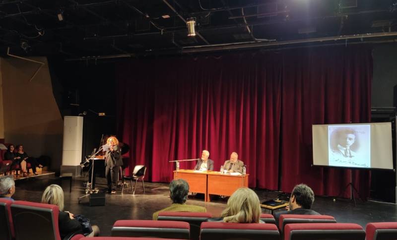 Επιτυχημένο αφιέρωμα στον ποιητή Γιώργο Σαραντάρη