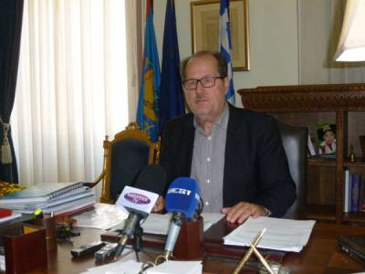 Απάντηση Νίκα για την μερσεντές στην Αριστοδήμου