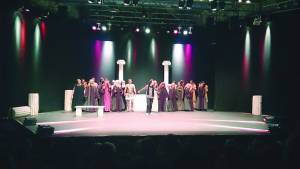 &quot;Συν Ενα - Μιχάλης Τούμπουρος&quot;: Λαμπερή πρεμιέρα έκανε η &quot;Μήδεια&quot; (φωτογραφίες)