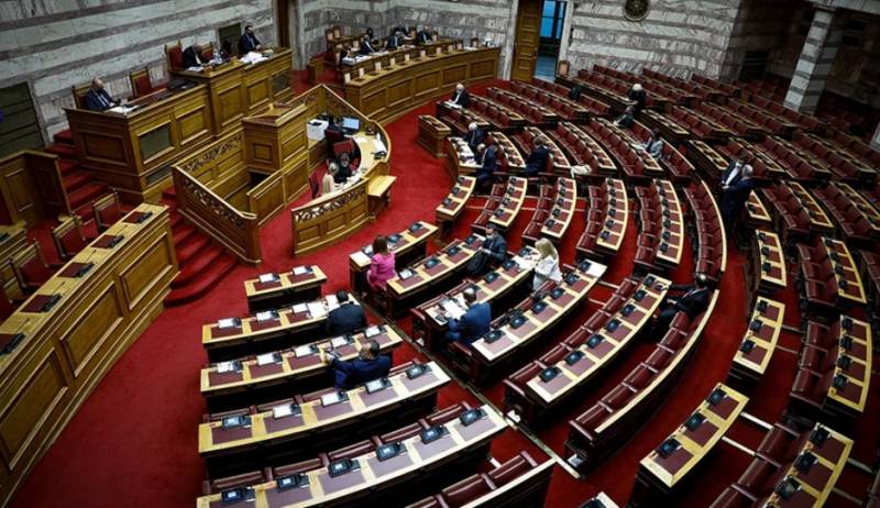 Τροπολογία για αύξηση 1,25 δισ. ευρώ στις πιστώσεις του Προγράμματος Δημοσίων Επενδύσεων
