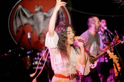 Disco Party με την Αναστασία Βελισσαρίου