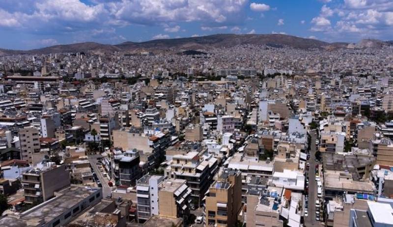 ΕΝΦΙΑ: Περισσότεροι συντελεστές και "κόφτες" στο τραπέζι - Σχέδιο "αντίδοτο" στις μεγάλες αυξήσεις