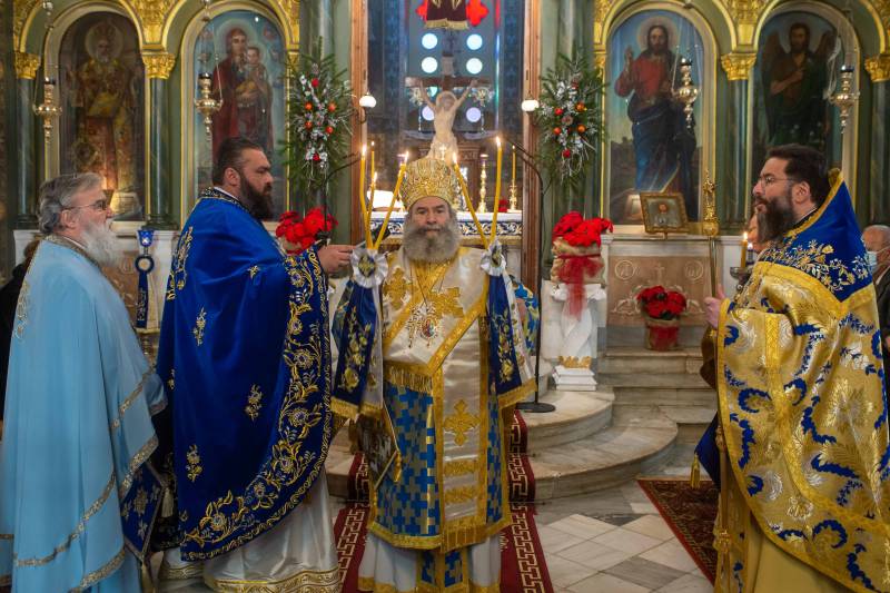 Ο μητροπολίτης Μάνης στον ναό Αγίου Νικολάου Καλαμάτας