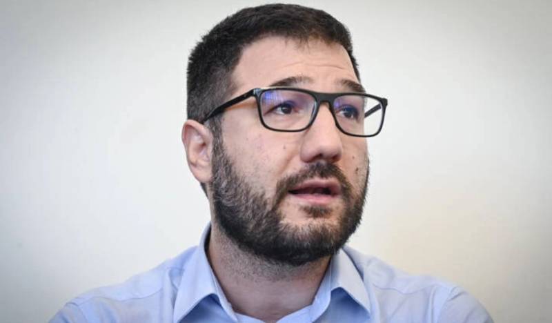 Ηλιόπουλος: Έγκλημα με ευθύνη Μητσοτάκη η ύπαρξη 152 διασωληνωμένων εκτός ΜΕΘ