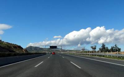 "Πόλεμος" δηλώσεων Σπίρτζη - Καραμανλή για το Πάτρα - Πύργος