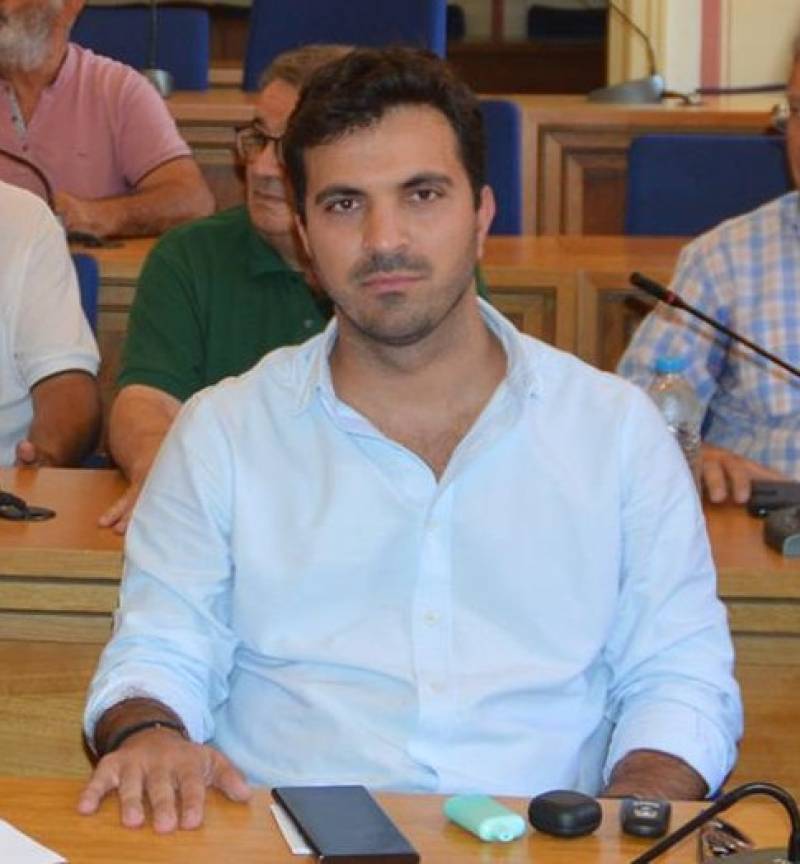 Ο Χανδρινός για το “Χριστουγεννιάτικο τρενάκι”