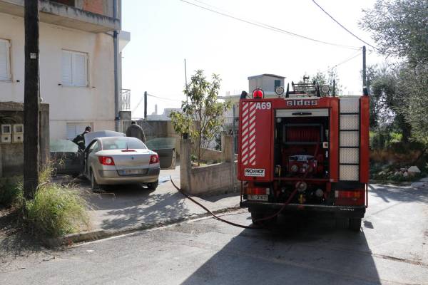 Κινητοποίηση για καπνούς σε αυτοκίνητο στην Αγιάννα