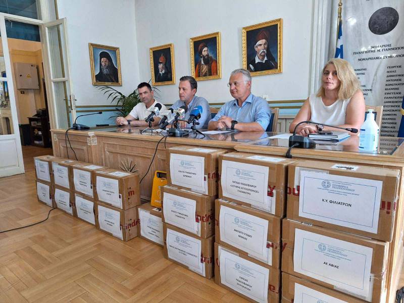 Δημιουργία χάρτη απινιδωτών της Περιφέρειας Πελοποννήσου