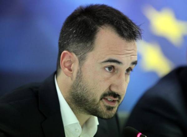 Χαρίτσης: "Επιχειρηματικότητα είναι και η κοινωνική επιχειρηματικότητα"