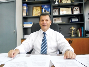 Στάθης Αναστασόπουλος: “Ομορφο «τέρας» με σπουδαίες ομορφιές” ο Δήμος Μεσσήνης