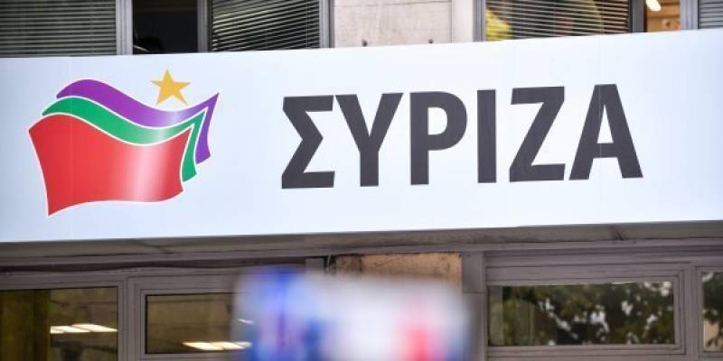 ΣΥΡΙΖΑ: Γιατί ο Τσίπρας βάζει στο «στόχαστρο» τους νέους