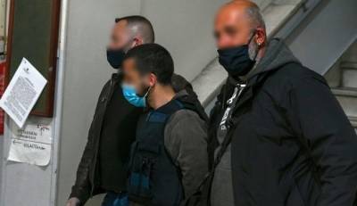 Διπλό φονικό στη Μακρινίτσα: Ανθρωποκτονία από πρόθεση η πρόταση της εισαγγελέως για τον 32χρονο