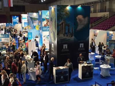 Αύξηση πτήσεων τσάρτερ Καλαμάτα - Βαρσοβία