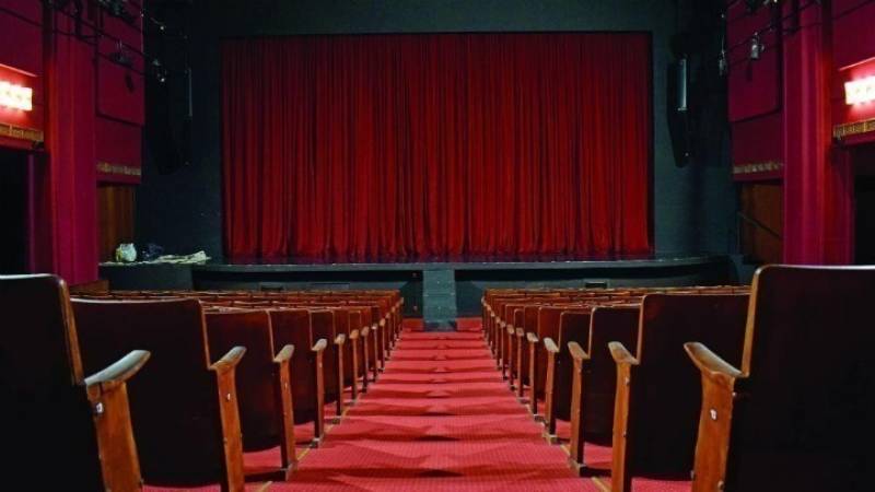 Λήγει η προθεσμία για 220.000 επιταγές θεάτρου