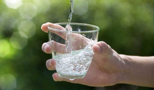 Χαράτσι στο νερό καταγγέλλει η ΛΑΕ