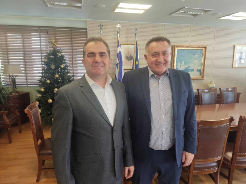 Συνάντηση Βασιλόπουλου με Χαλβατσιώτη στο δημαρχείο Καλαμάτας