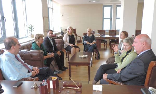 Σύσκεψη για την αξιοποίηση του κτηρίου του Γαλλικού Ινστιτούτου στην Καλαμάτα