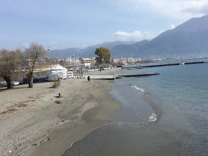 Διευκρινήσεις Βασιλόπουλου για παρεμβάσεις στον προλιμένα