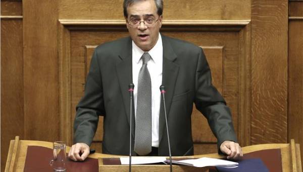 Χαρδούβελης: Ολοι είμαστε στην ίδια βάρκα, δεμένοι με τη μοίρα του τόπου